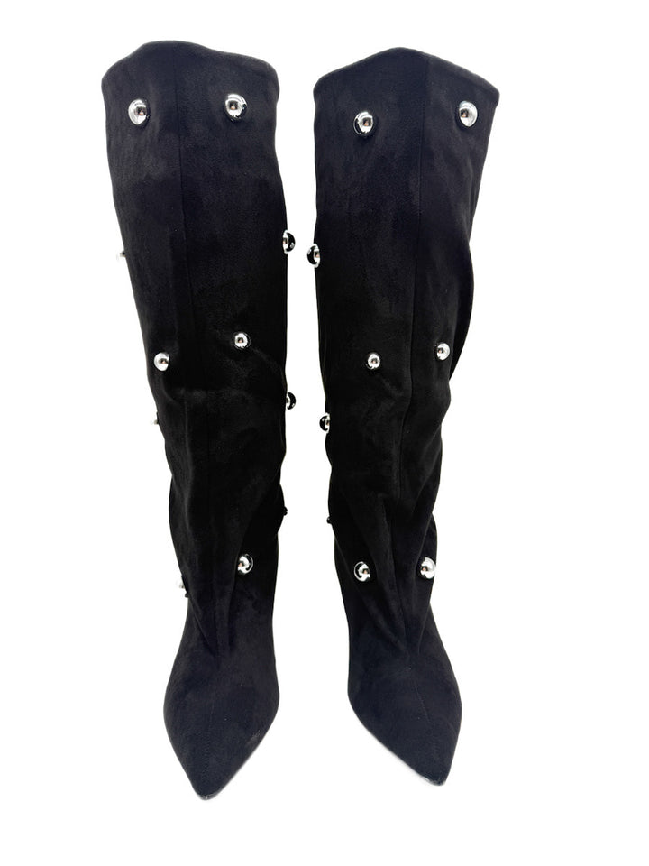 Botas Alta Caña con Remaches Metálicos en Antelina