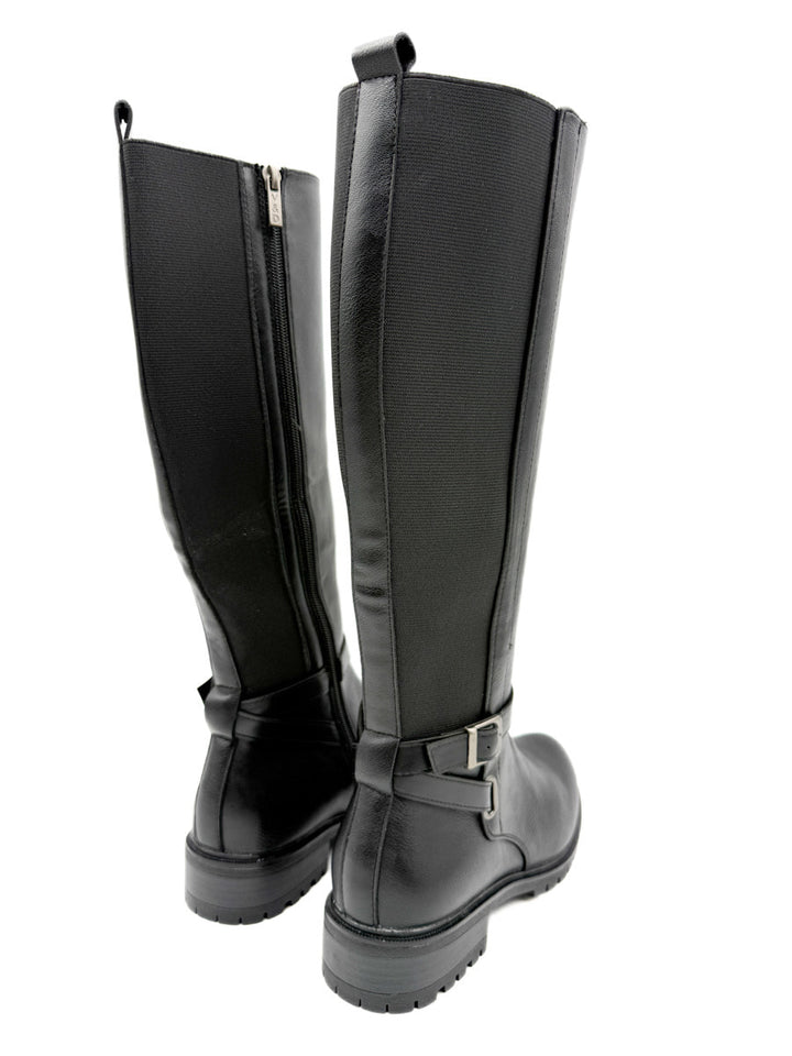 Botas de Caña Alta con Detalles Elásticos y Correa Ajustable.