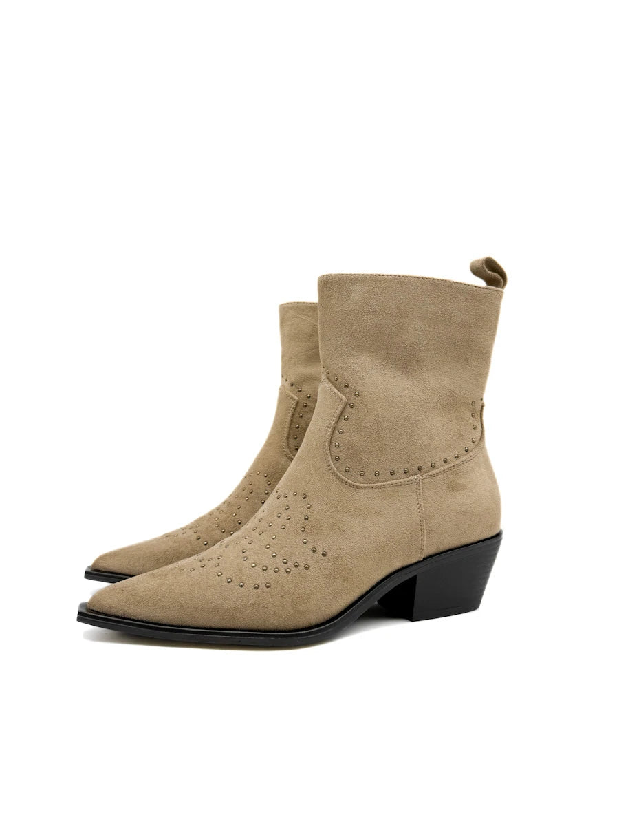 Botines Cowboy de Antelina con Tachuelas Decorativas