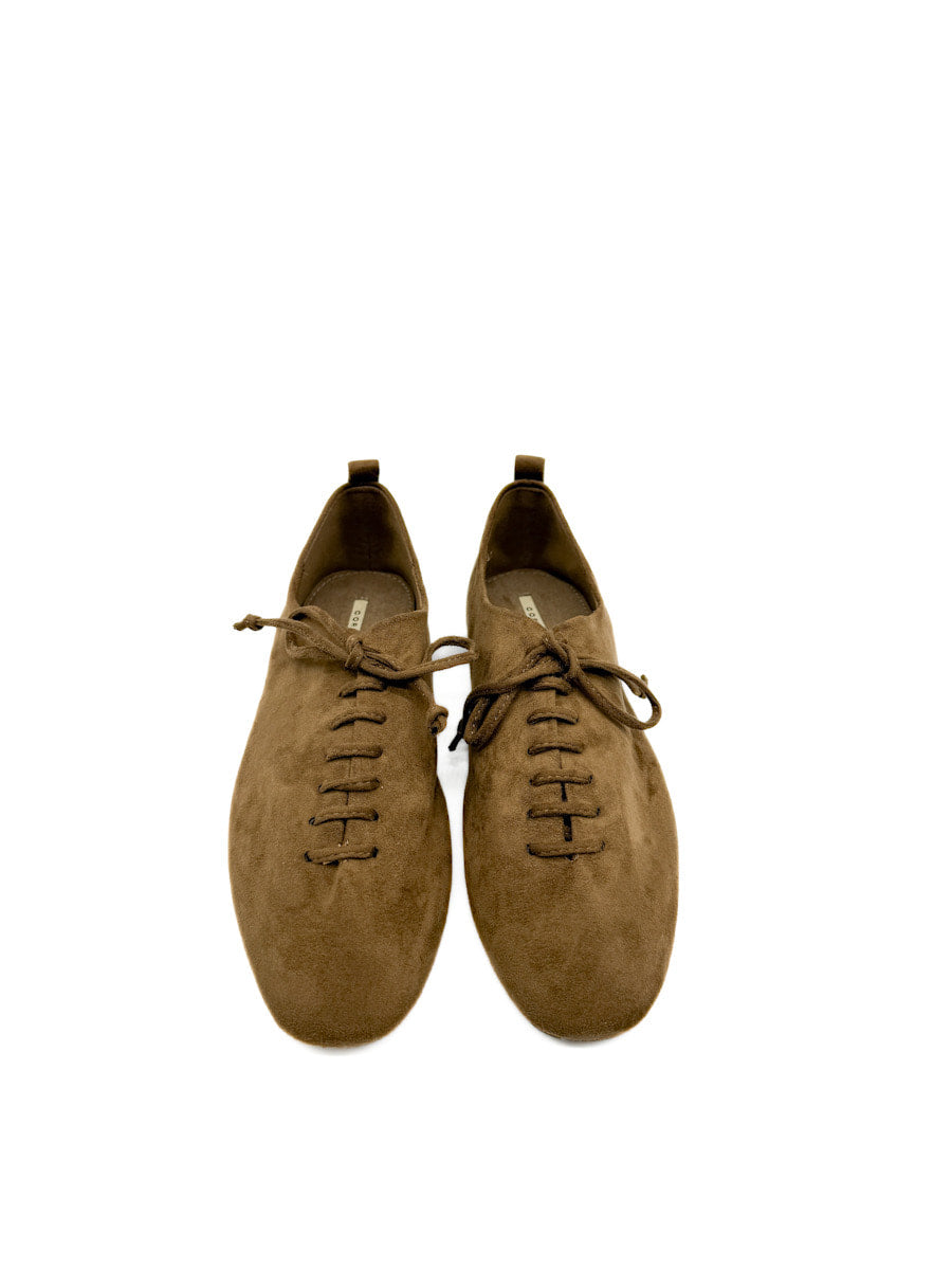 Zapatos de Antelina con Cordones - Elegancia y Comodidad