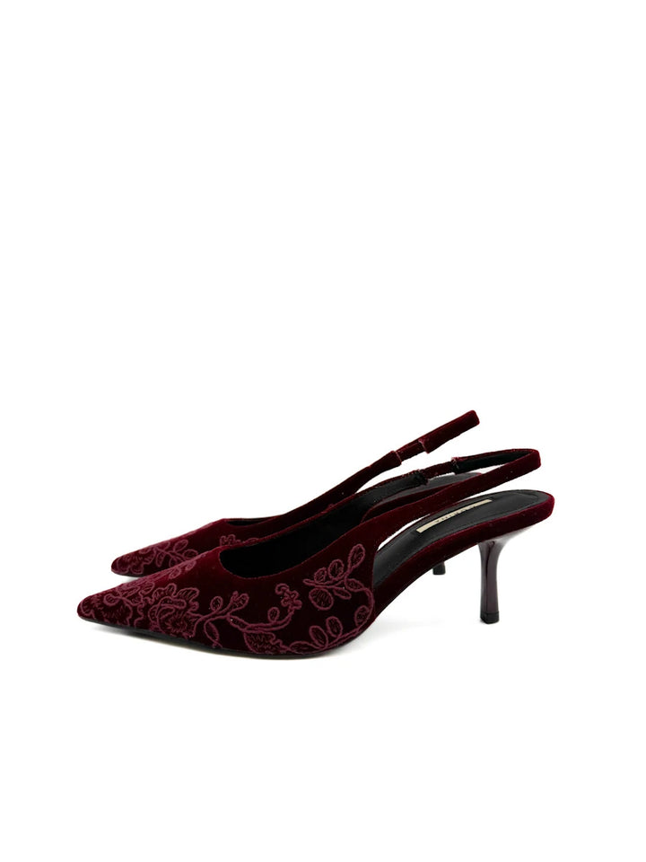 Corina Zapatos Destalonados de Terciopelo Bordado con Tacón Kitten