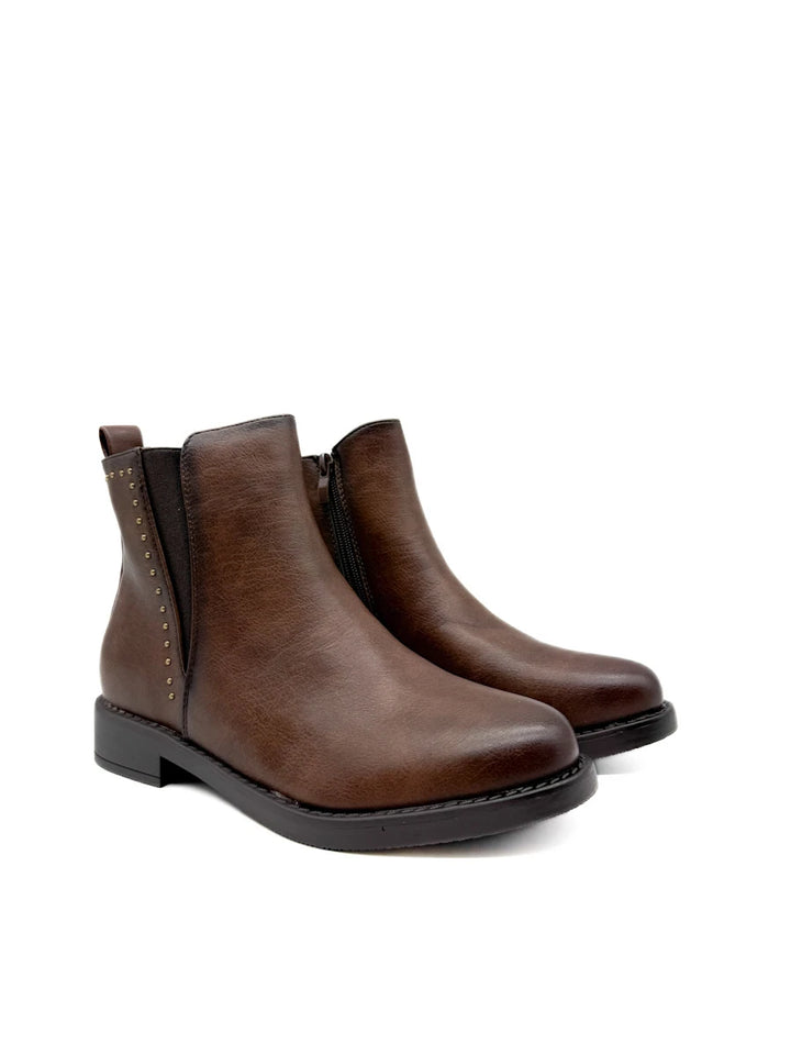 Botines Planos Chelsea con Cremallera Lateral y Detalle de Tachuelas