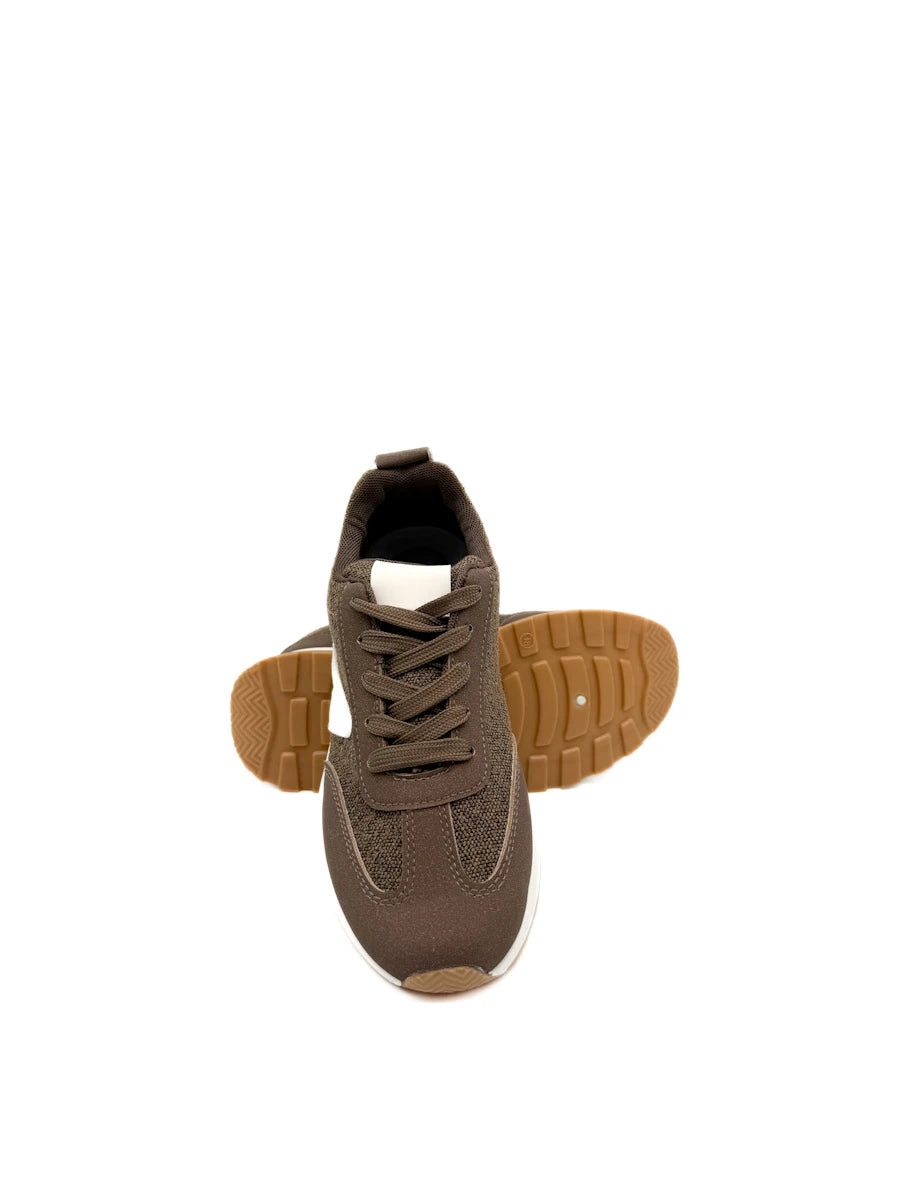 Zapatillas Deportivas Casuales de Mujer Marrones con Detalle Lateral Blanco y Suela Running