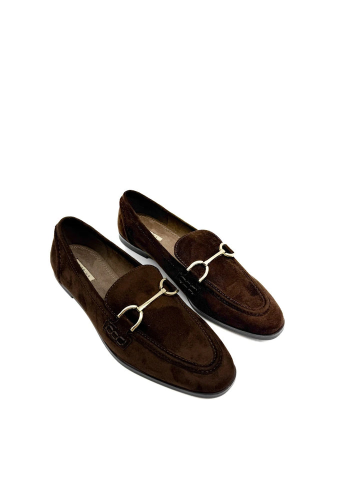 Mocasines de Antelina Marrón con Hebilla Dorada