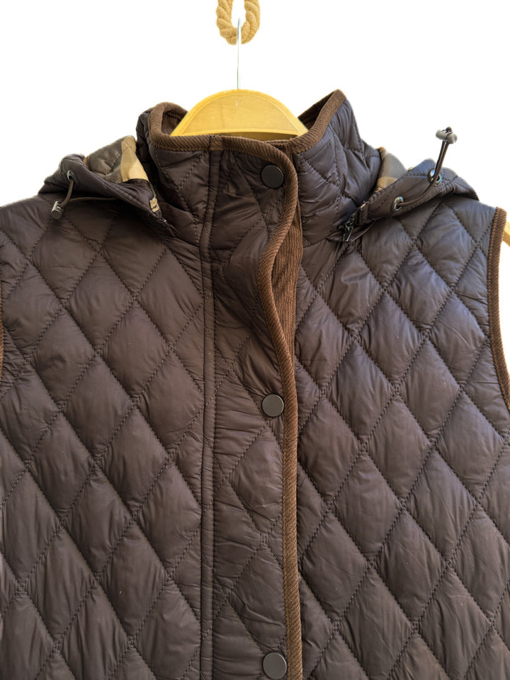 Chaleco Acolchado con Capucha Desmontable – Marrón Oscuro
