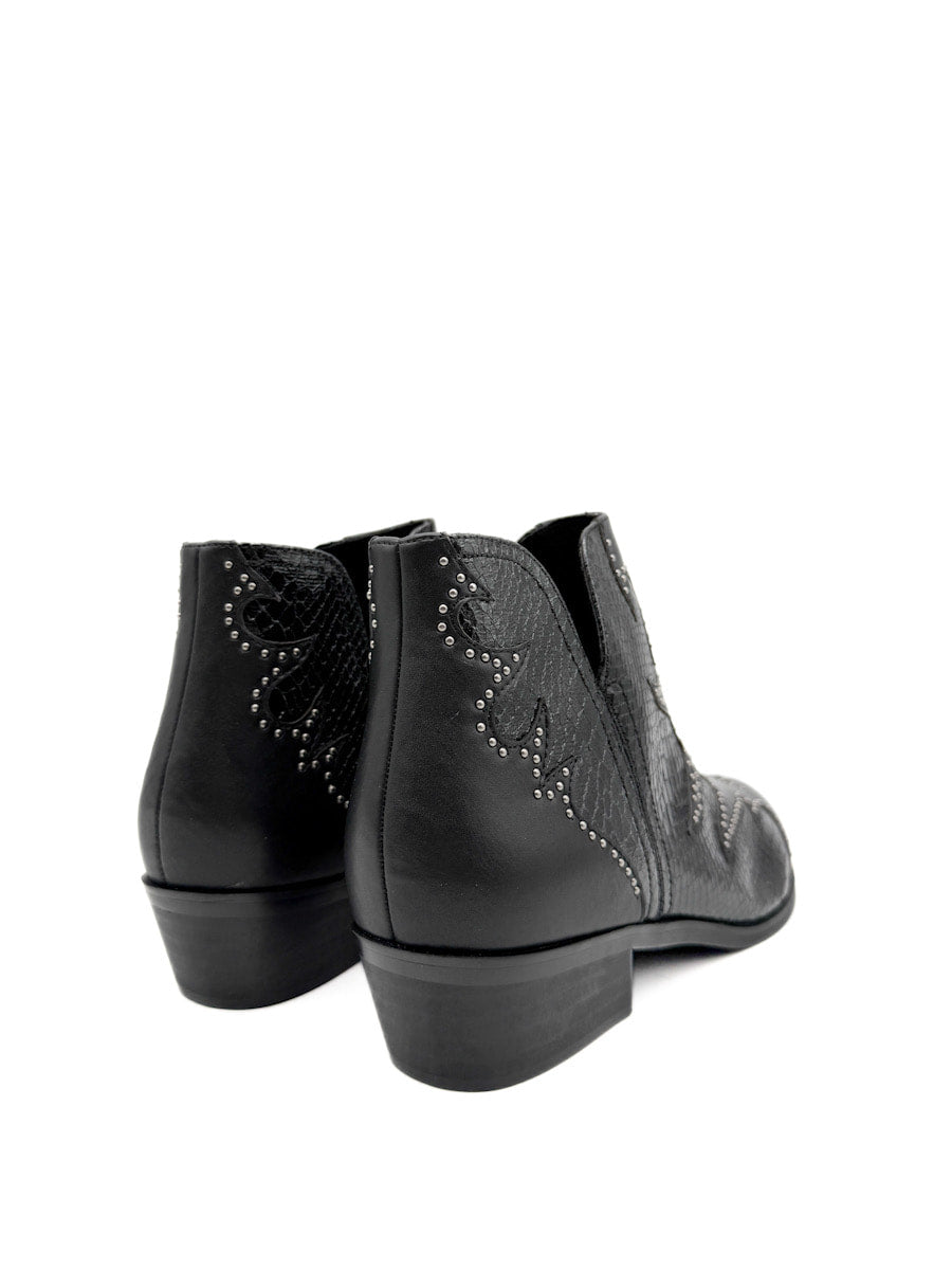Botines cowboy Modernas con Detalles de Tachas Corina M5792