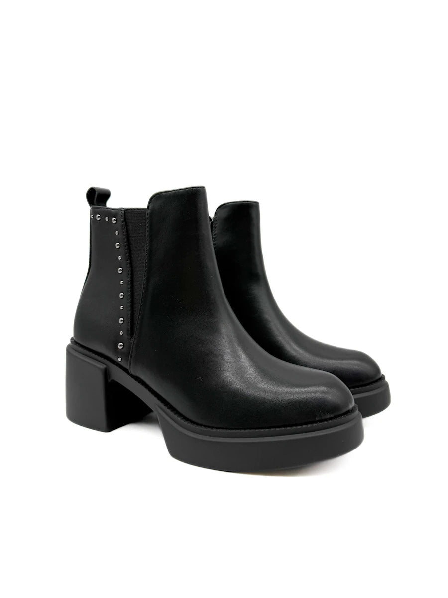 Botines Negro con Tacón Ancho, Plataforma y Tachuela