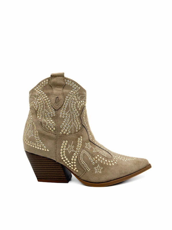 Botines Cowboy de Antelina con Tachuelas Decorativas Kahki
