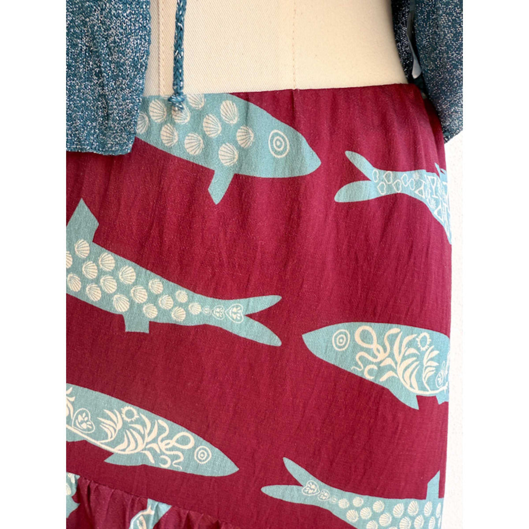 Falda larga bohemia con estampado de peces