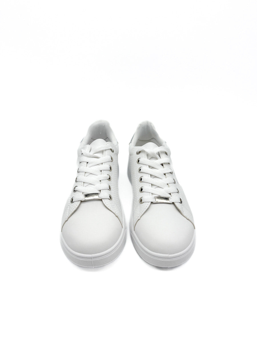 Zapatillas Blancas con Detalles Dorados y Plateados