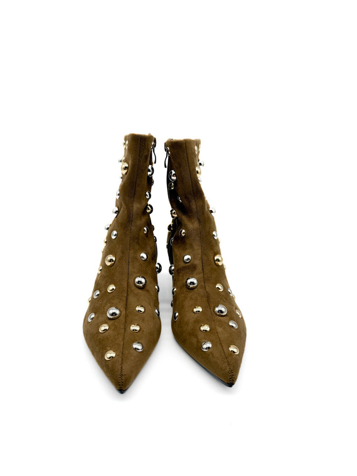 Botines Tacón Bajo Tachuelas Metálicas Corina M5636