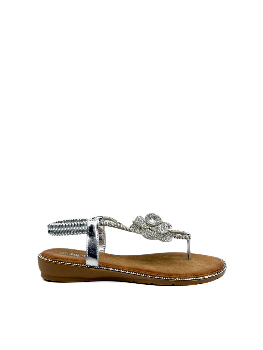 Sandalias Cuña Bajas Con Adorno Floral Brillante. Plata