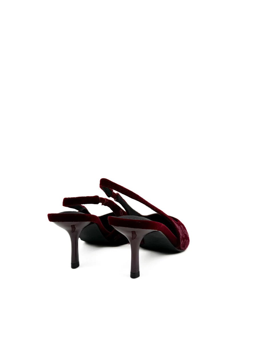 Corina Zapatos Destalonados de Terciopelo Bordado con Tacón Kitten
