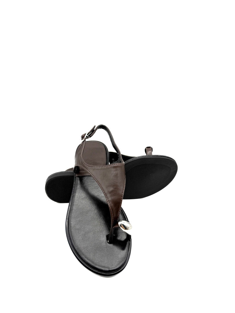 Sandalias Elegantes con Detalle Metálico y Correa Ajustable