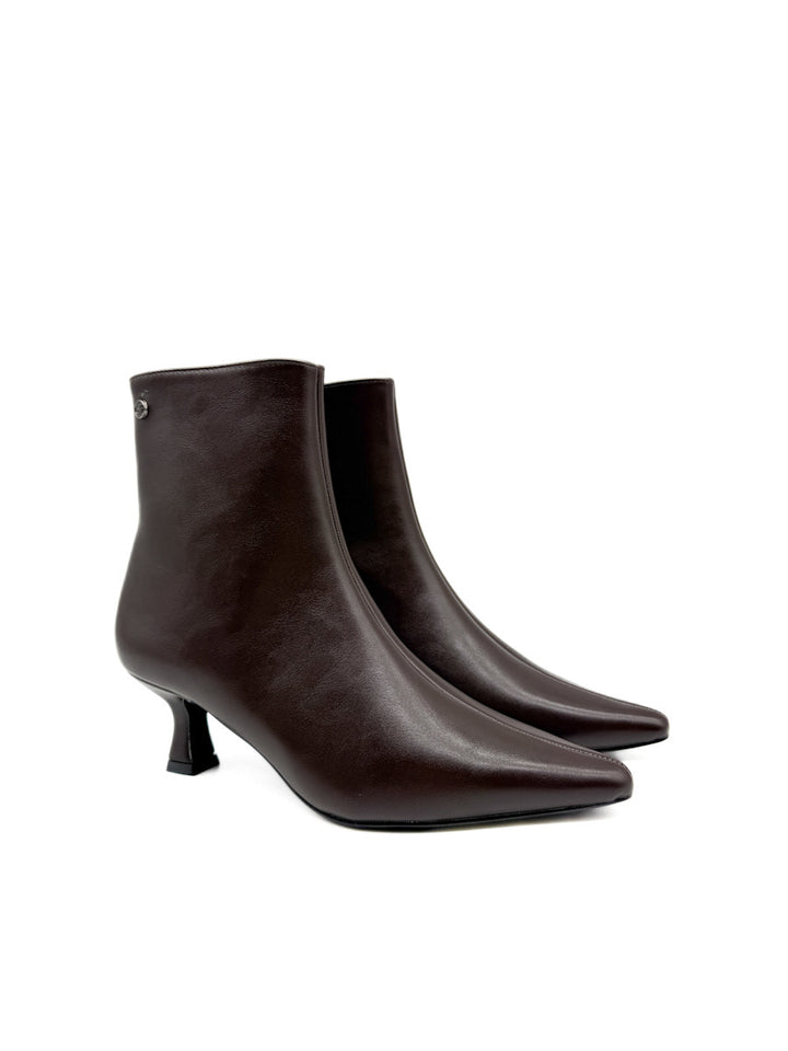 Botines Elegantes con Tacón Curvo y Cremallera Lateral