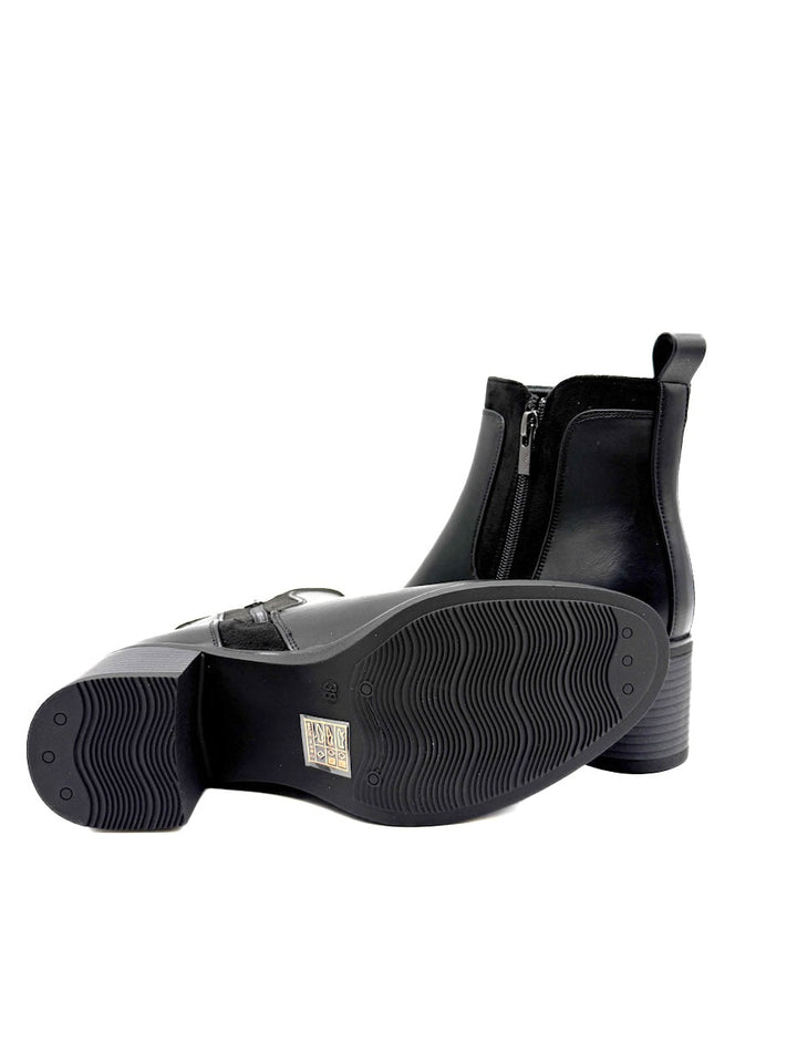 Botines de Tacones Medios: Elegancia y Comodidad en Cuero Sintético