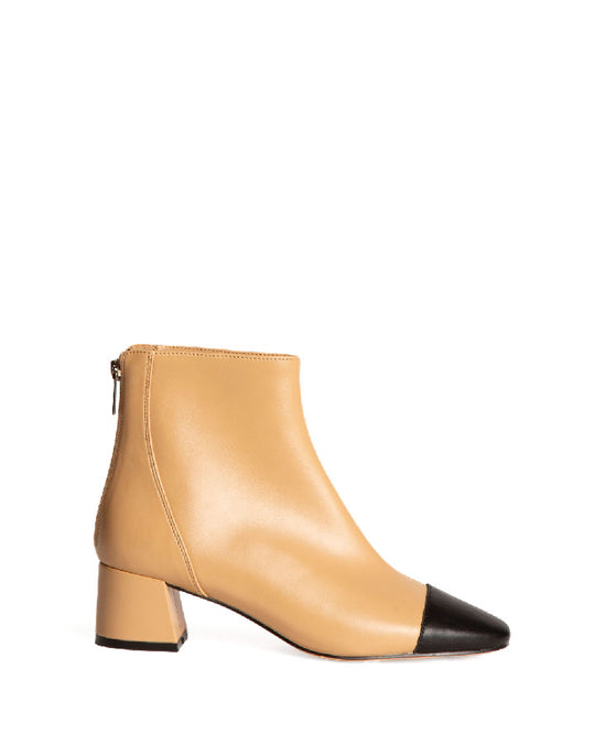Botines Tacón Bajo Corina M4881 Camel
