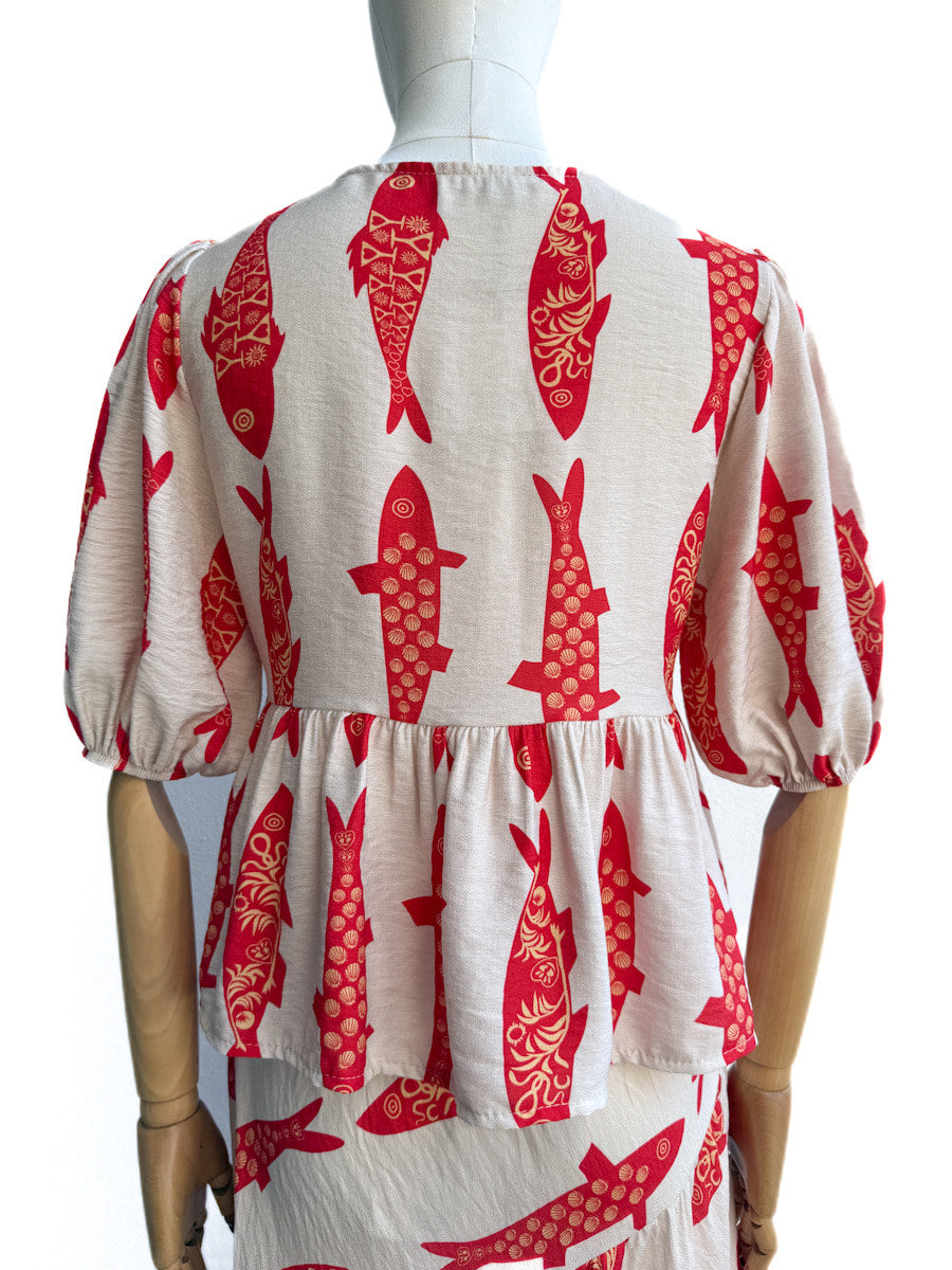 Conjunto peces beige y Rojo