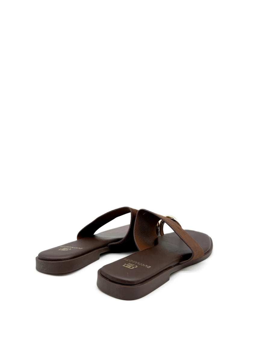 Sandalias Planas con Anillo Metálico y Pala Ancha