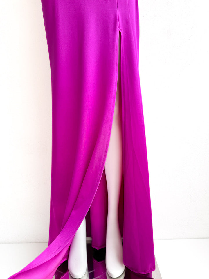 Vestido Largo con Drapeado y Abertura Lateral