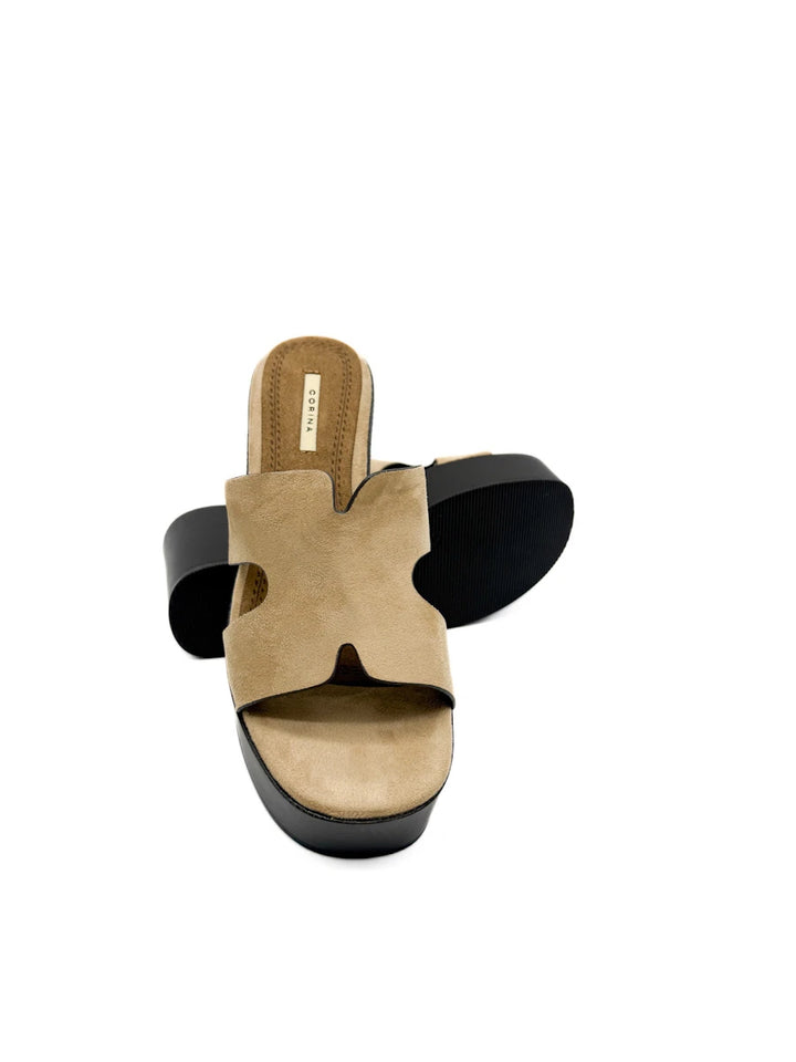 Sandalias de Cuña Corina con Pala Calada en "H" y Plataforma Negra