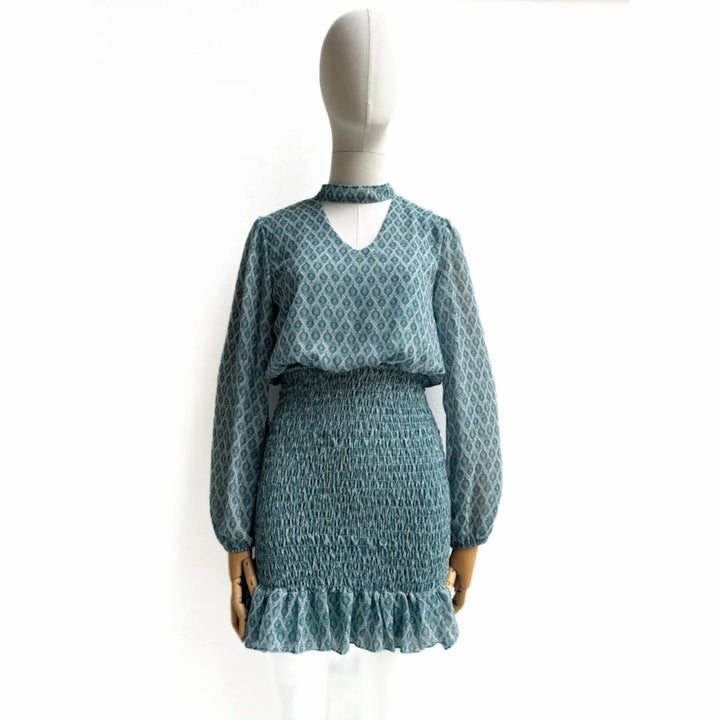 Vestido Dos Piezas con Estampado y Detalles Fruncidos Verde Beige única