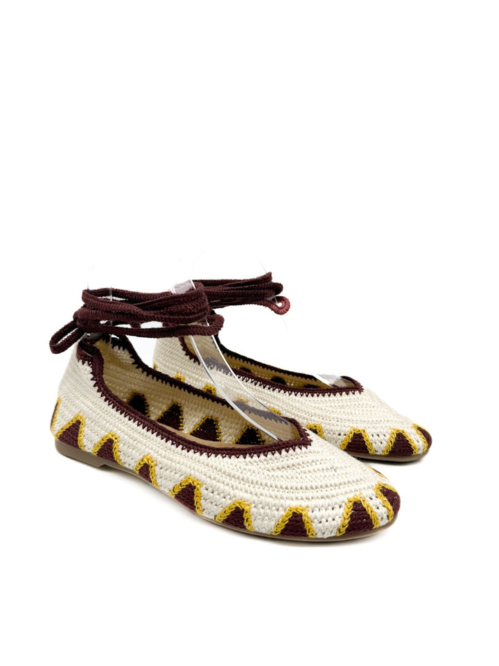 Bailarinas Artesanales de Crochet con Cintas para Tobillo y Diseño Étnico