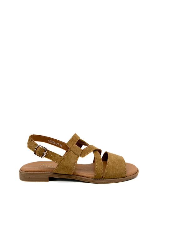 Sandalia plana tiras cruzadas camel