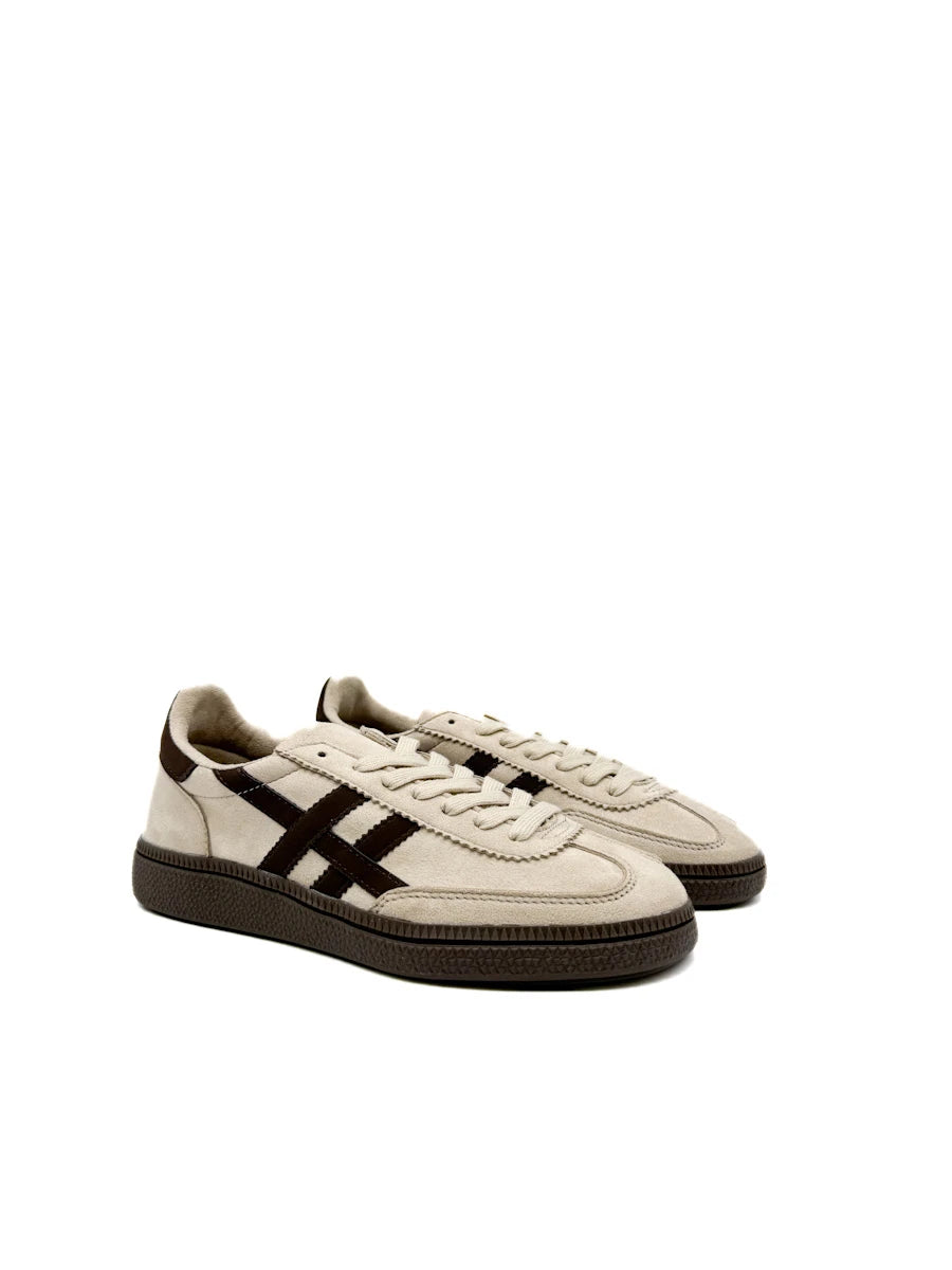 Zapatillas Casual de Antelina Estilo Retro Urbano - Nueva Colección