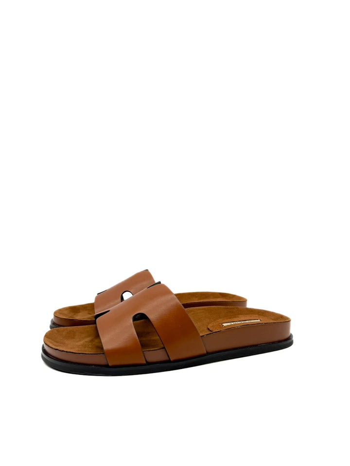 Sandalias Pala Corina en Piel Sintética con Diseño Troquelado