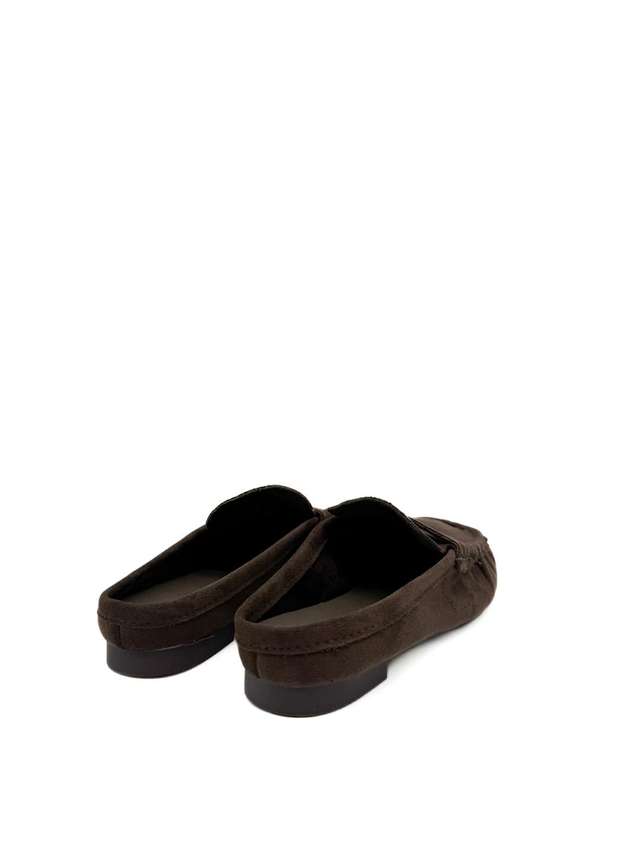 Mules Planos de Antelina Estilo Loafer