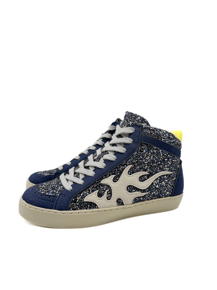 Zapatillas Urbanas de Media Caña con Detalle de Flama