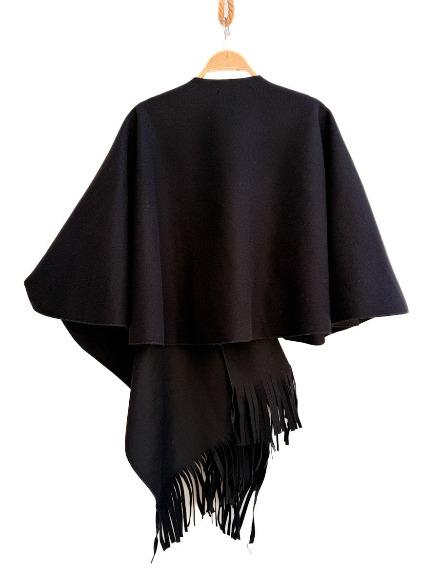 Poncho con Flecos