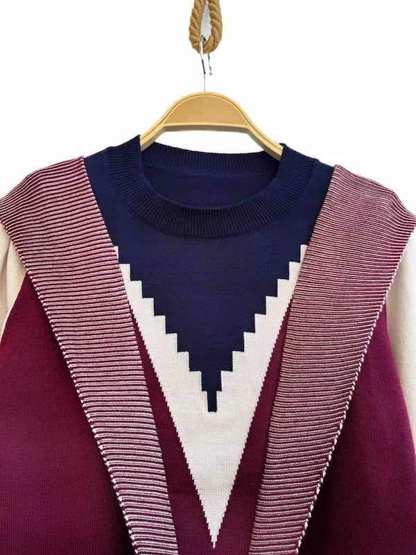 Suéter de Punto Multicolor con Diseño Geométrico en V