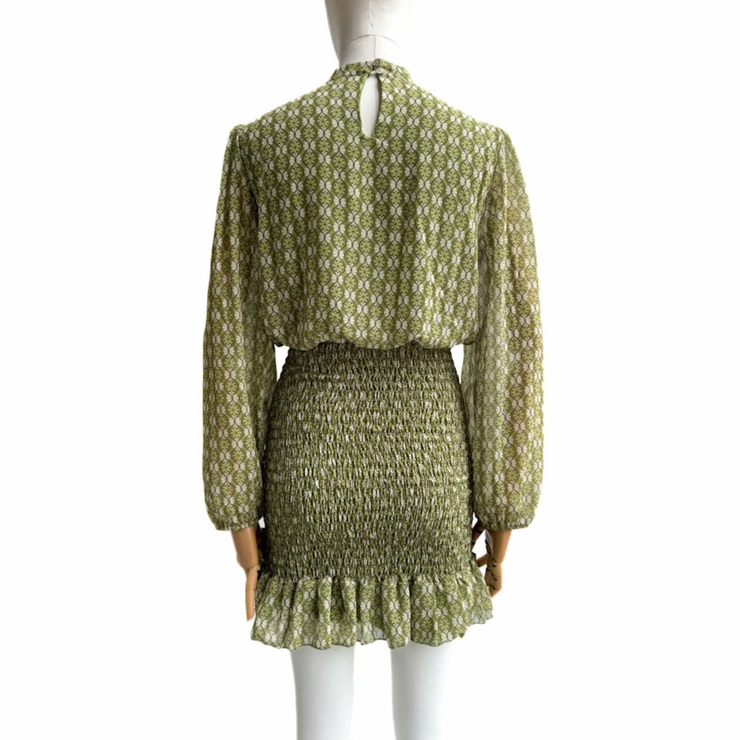 Vestido Dos Piezas con Estampado y Detalles Fruncidos