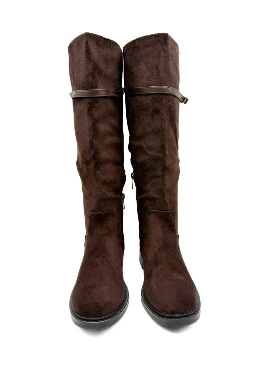 Botas Altas de Antelina con Tira Superior y Tacón Bajo