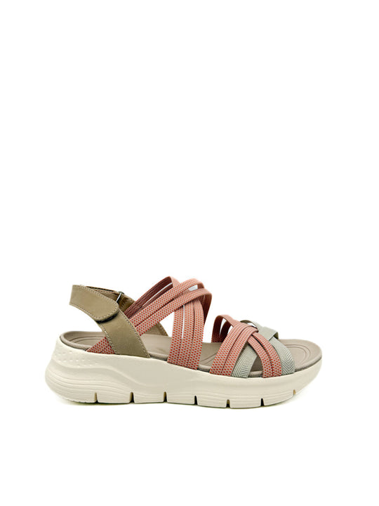 Sandalias de plataforma con tiras cruzadas en tonos rosa y gris Rojo