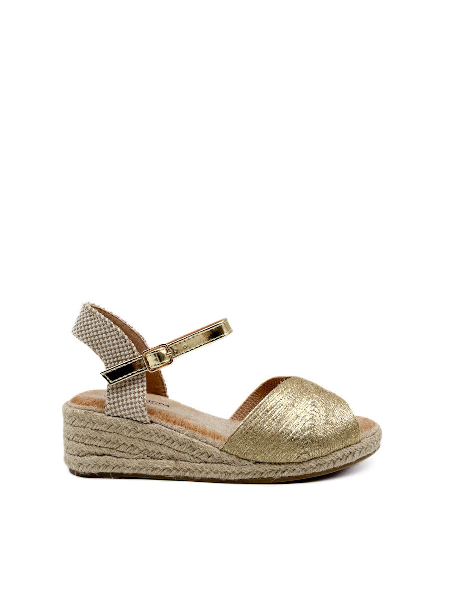 Alpargatas cuña con Plataforma de Yute – Estilo y Comodidad para el Verano