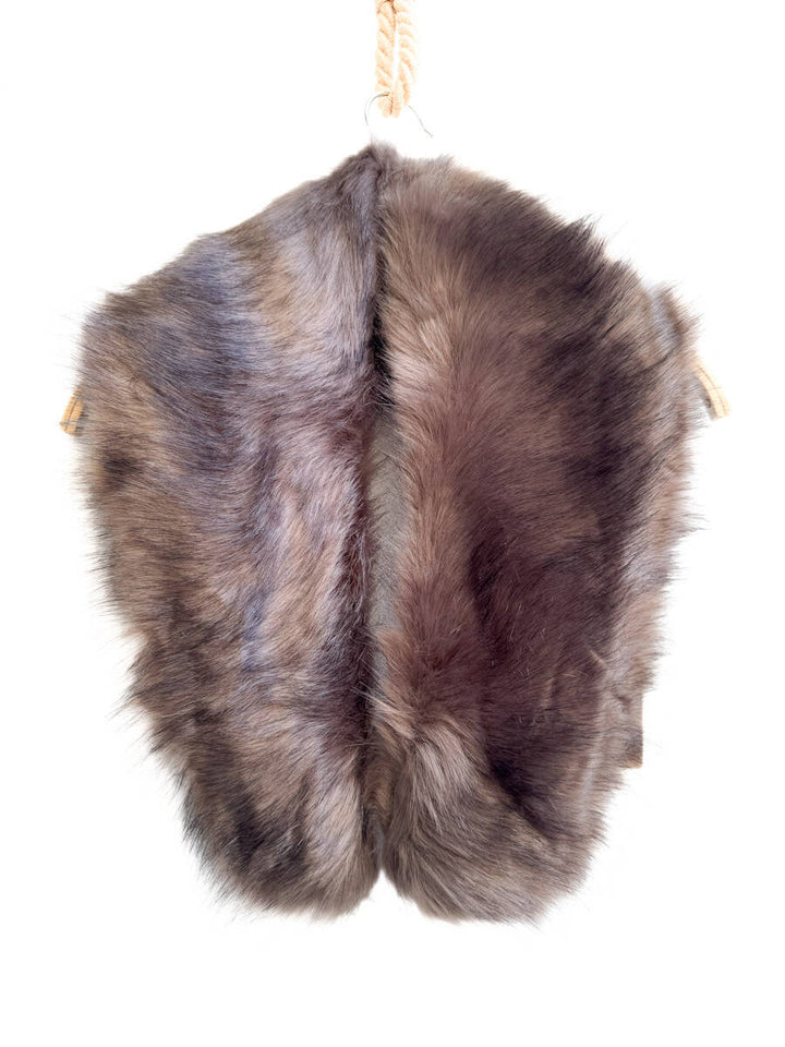 Cuello de Pelo Sintético