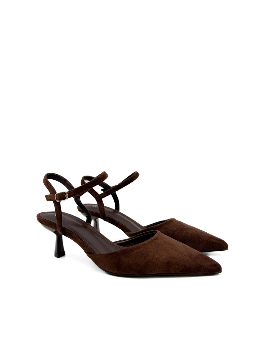 Zapatos destalonados de punta fina con tacón bajo y acabado en antelina