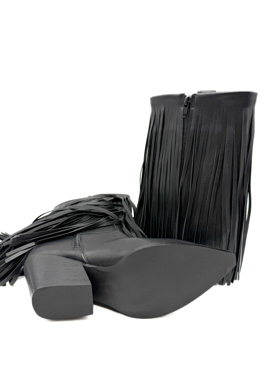 Botín Negro de Estilo Cowboy con Flecos Corina M5813