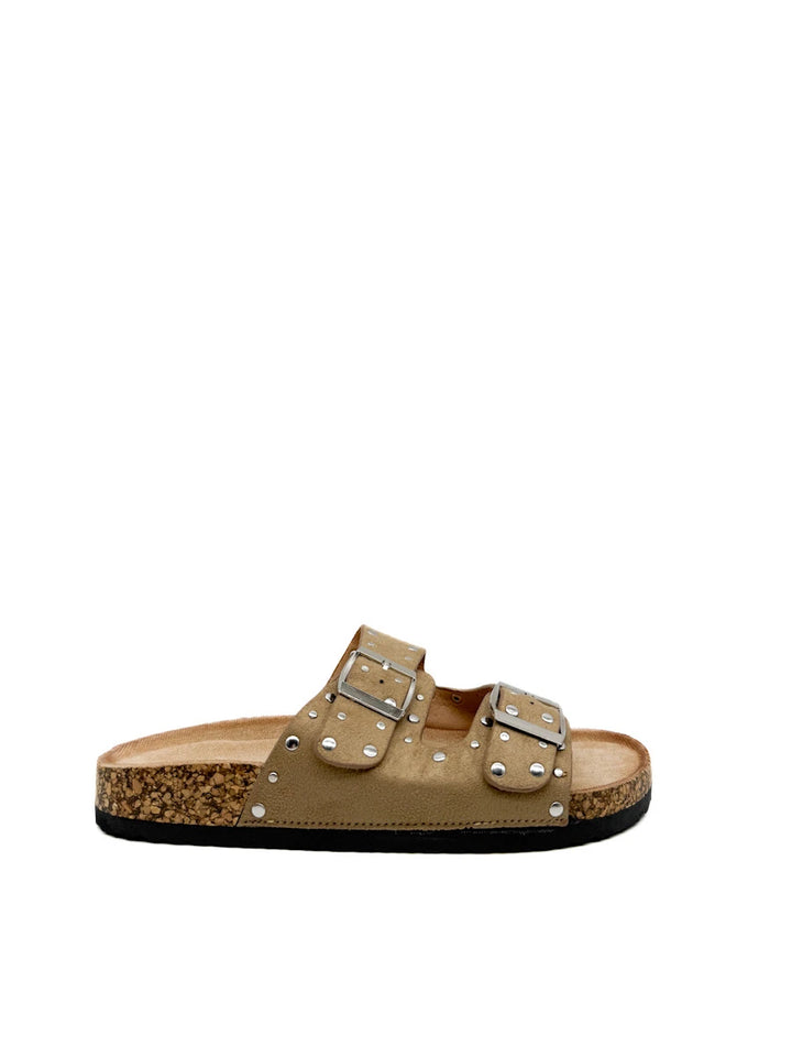Sandalia Bio con Tachuelas y Doble Hebilla - Colección Urban Suede