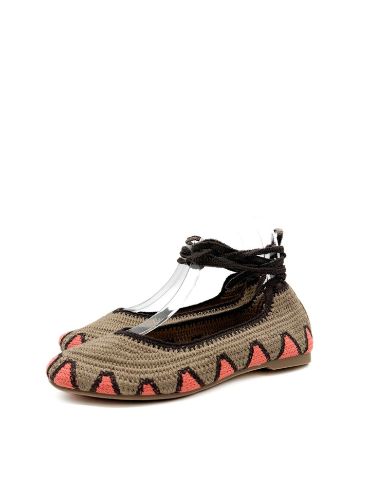 Bailarinas Artesanales de Crochet con Cintas para Tobillo y Diseño Étnico
