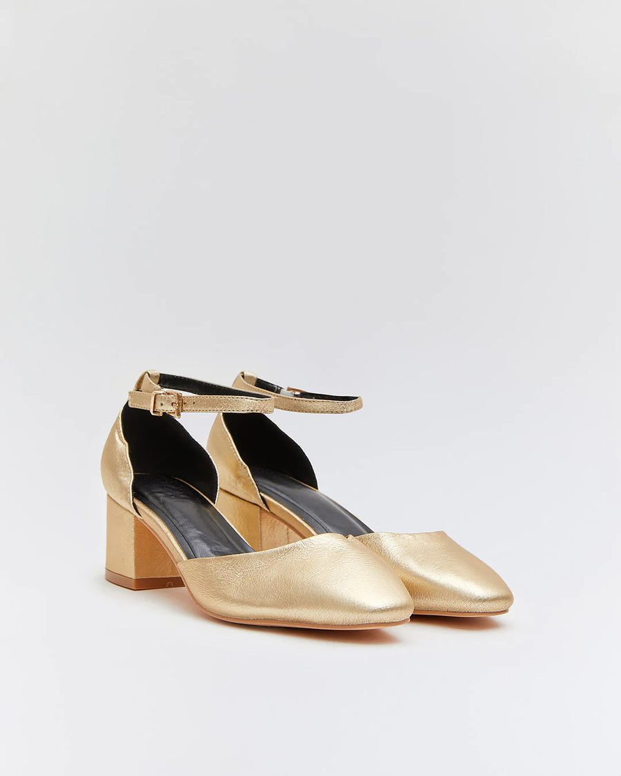 Zapatos Medio Tacón Mujer Oro A3013