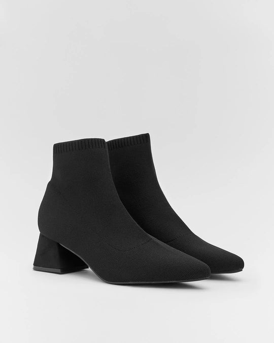Botines Calcetín Tacón Cuadrado A3449 Negro