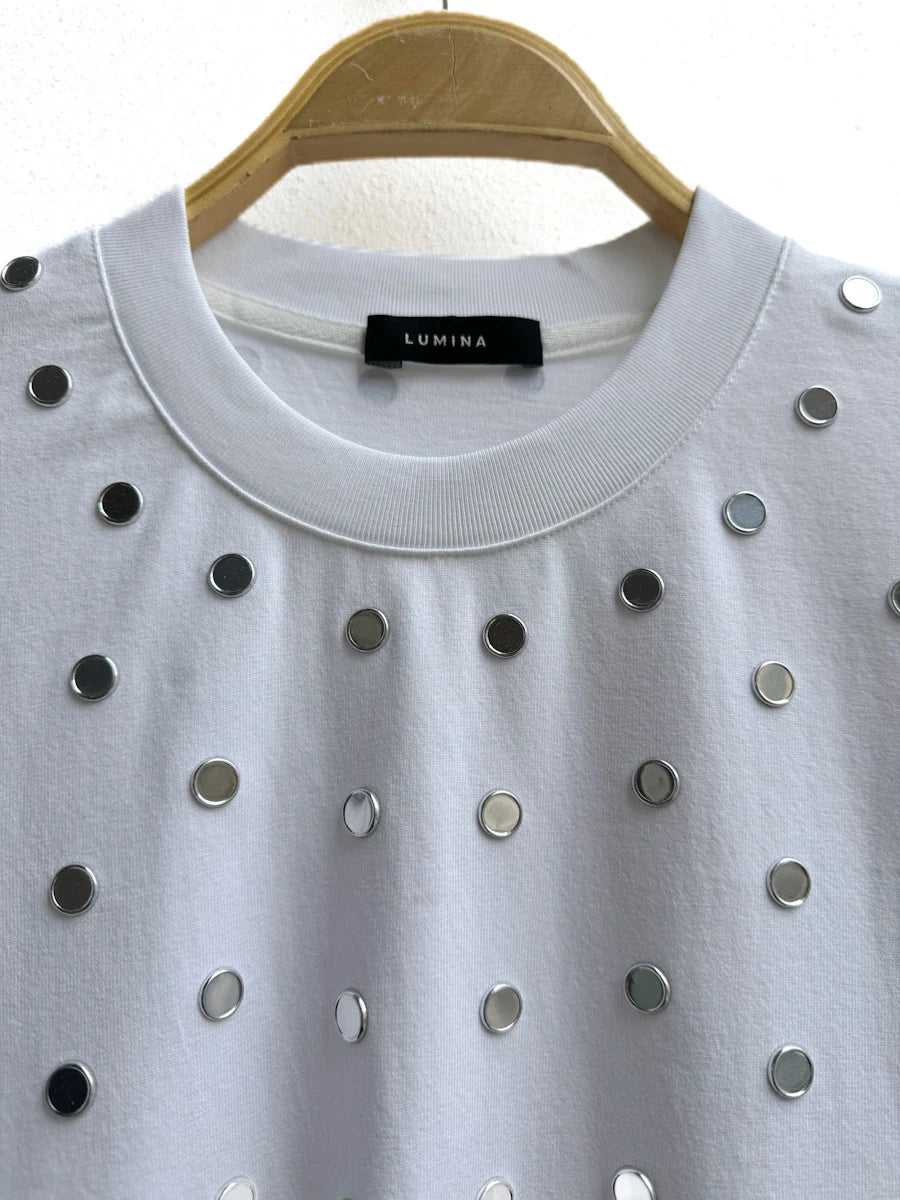 Camiseta Oversize con Apliques Metálicos