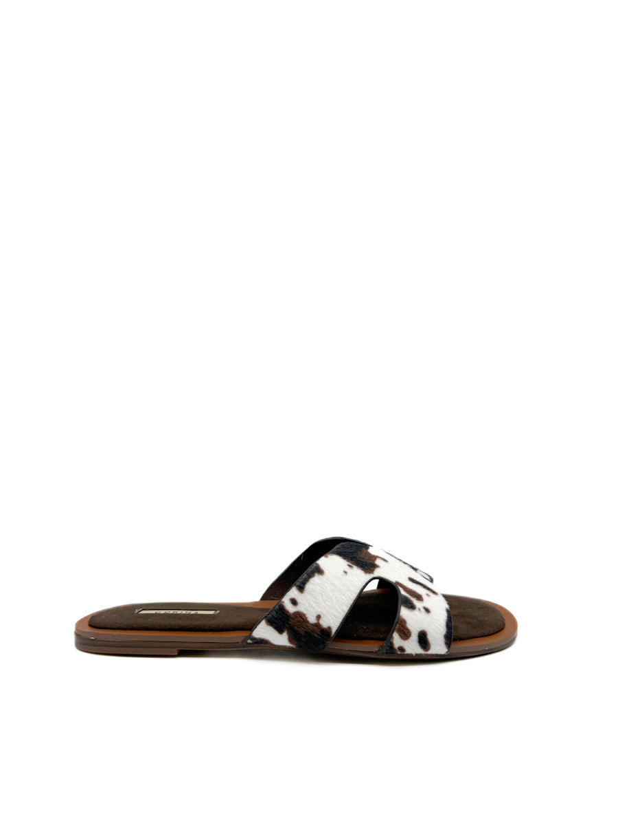 Sandalia Pala con Estampado de Vaca Vaca