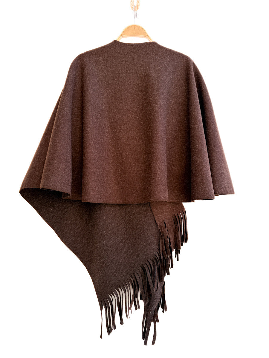 Poncho con Flecos