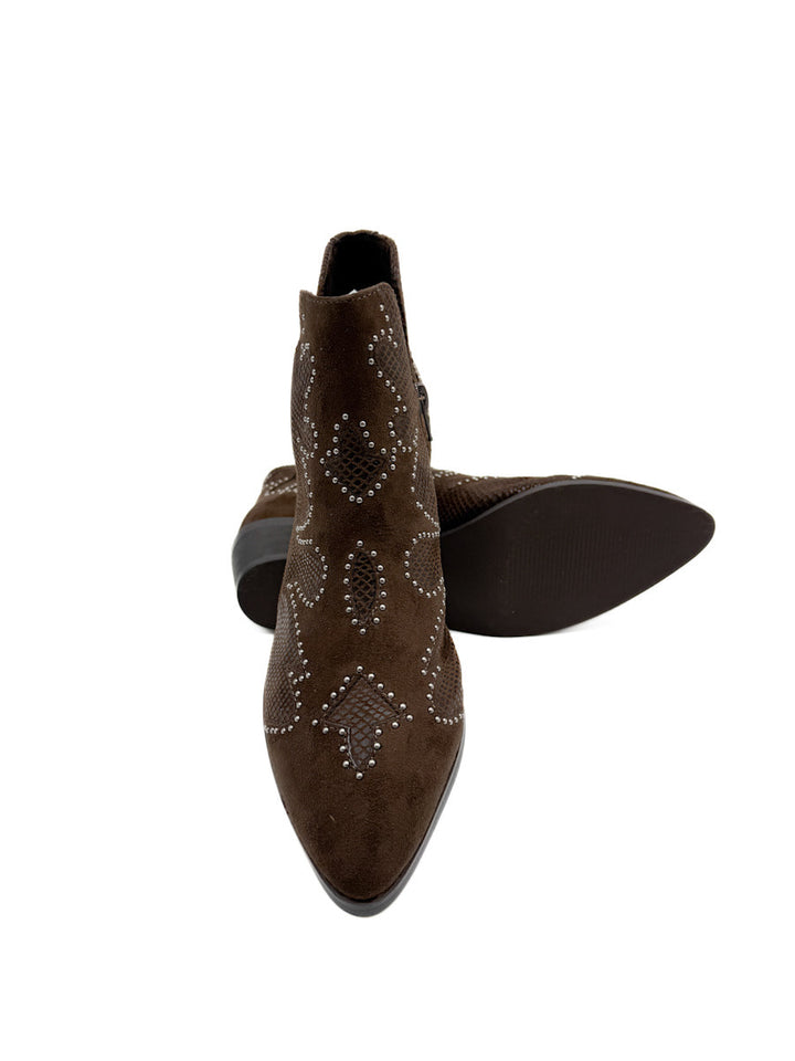 Botines cowboy Modernas con Detalles de Tachas Corina M5792