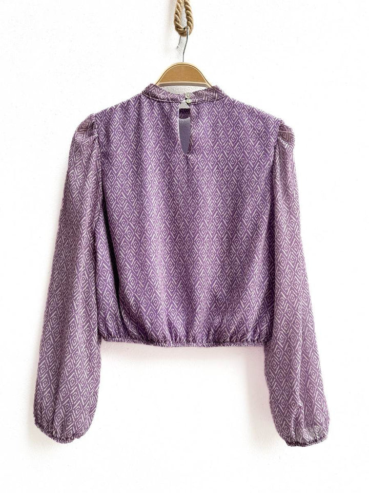 Blusa de Manga Larga con Estampado Geométrico, Disponible en Más Colores y Diseños